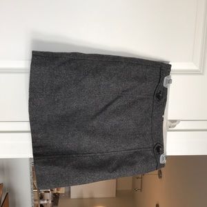 Cute + stylish gray tweed miniskirt